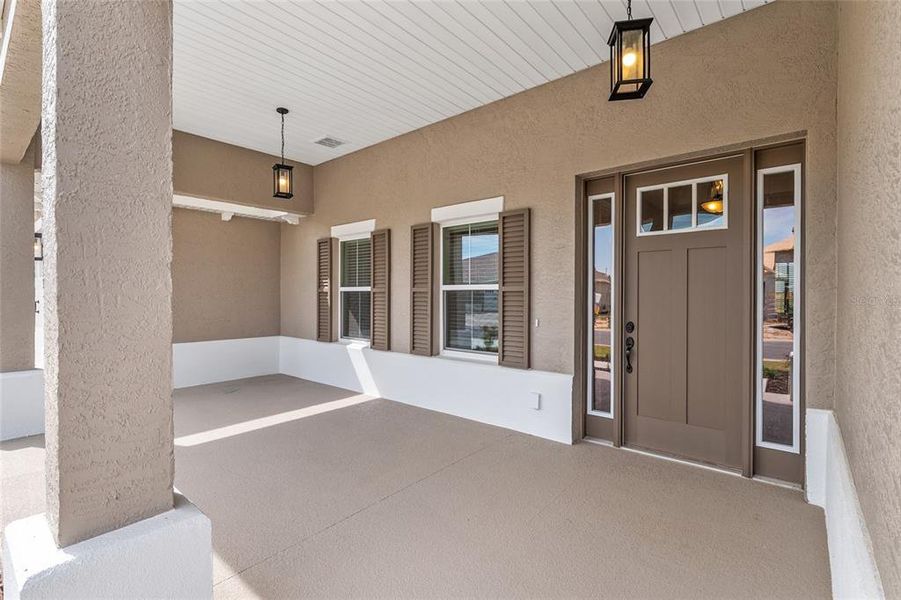 Exterior details and patio area of a home in , Ocala (Image 33).