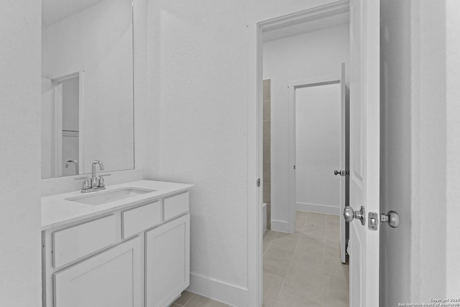 Furnished interior view inside a new home in Gatehouse: Classic Collection, New Braunfels (Image 5).