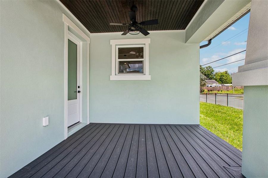 Exterior details and patio area of a home in , Tampa (Image 32).