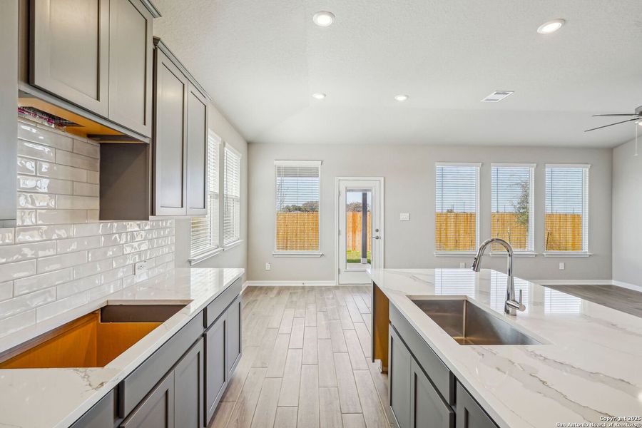 Furnished interior view inside a new home in Carmel Ranch, Schertz (Image 10).
