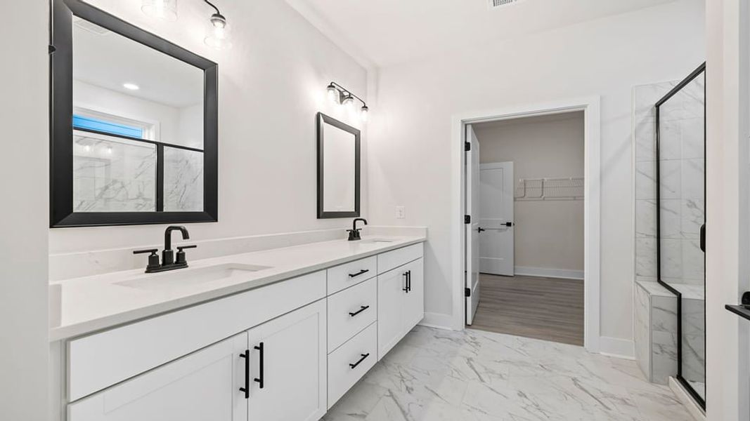 Furnished interior view inside a new home in Cottonwood Ridge, Piedmont (Image 9).
