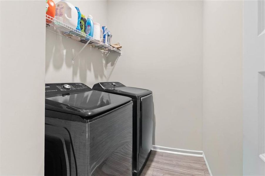 Image 33 of a home in . Image 33 of a home in .