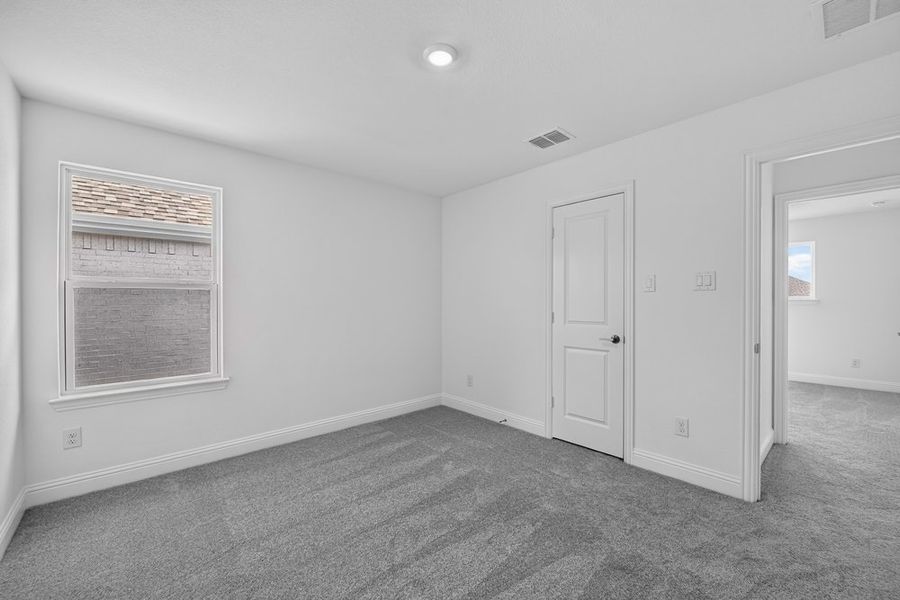 Spacious, unfurnished interior of a new home in Highland Lakes, McKinney (Image 20). Spacious, unfurnished interior of a new home in Highland Lakes, McKinney (Image 20).