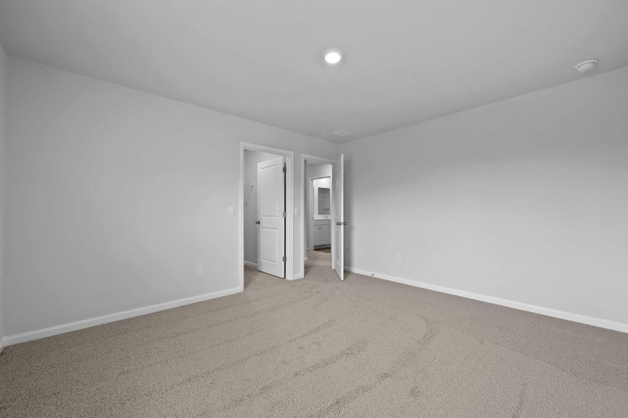 Spacious, unfurnished interior of a new home in The Cove at Mallard Crossing, Summerville (Image 18). Spacious, unfurnished interior of a new home in The Cove at Mallard Crossing, Summerville (Image 18).