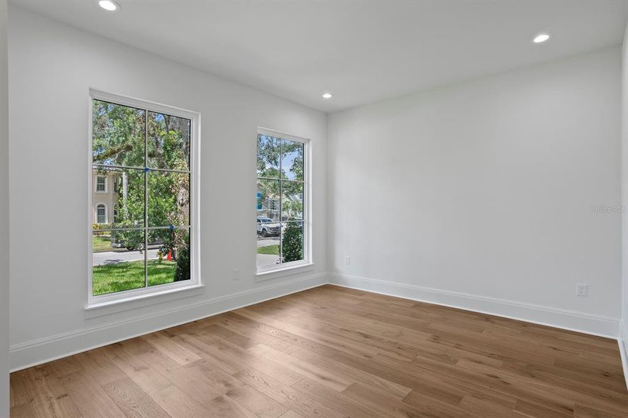 Spacious, unfurnished interior of a new home in , Tampa (Image 59). Spacious, unfurnished interior of a new home in , Tampa (Image 59).