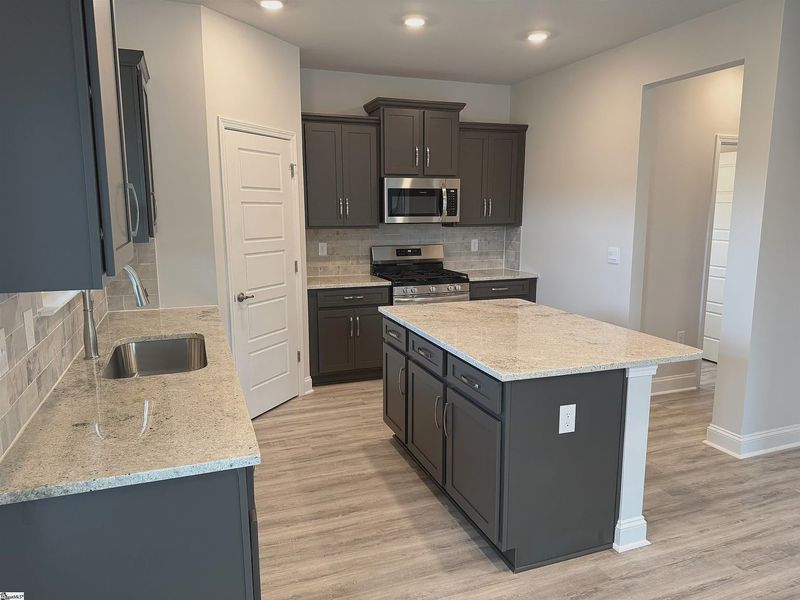 Furnished interior view inside a new home in Bracken Woods, Piedmont (Image 6).