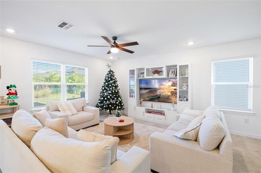 Furnished interior view inside a new home in Waterset, Apollo Beach (Image 16).