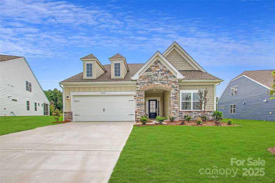 Cambridge II Exterior