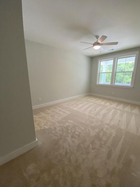 Spacious, unfurnished interior of a new home in Waterloo Estates, Johns Island (Image 26).