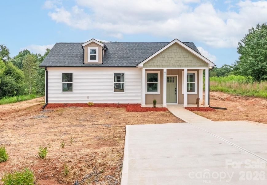 Exterior details and patio area of a home in , Shelby (Image 27).