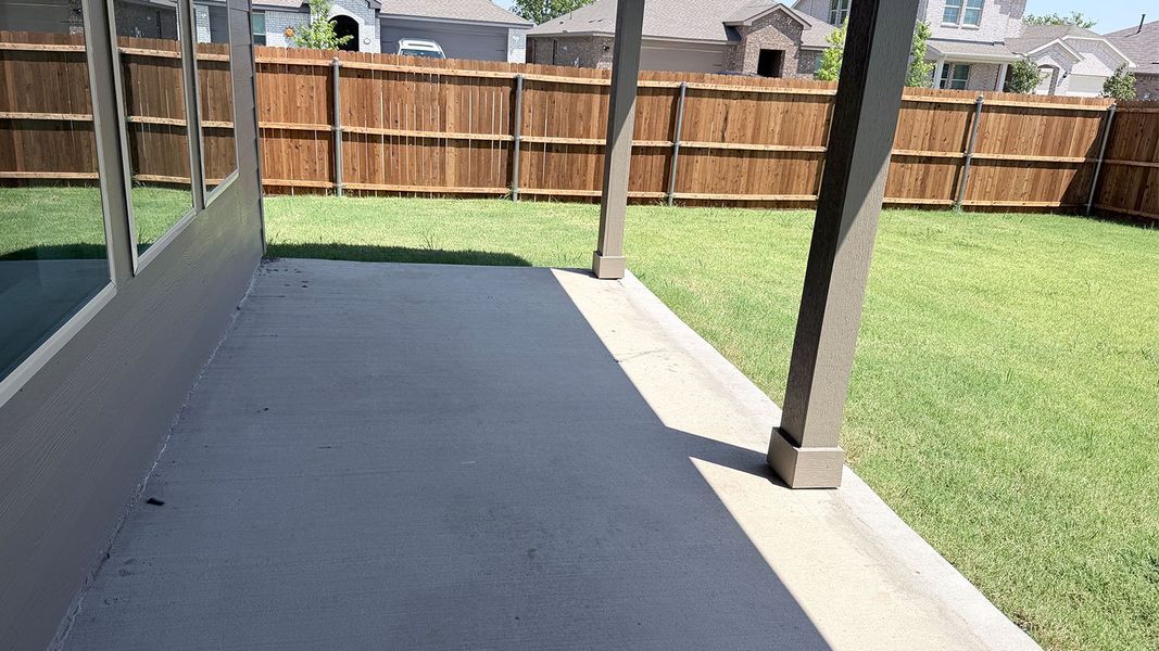 Exterior details and patio area of a home in Riverfield, Josephine (Image 3).