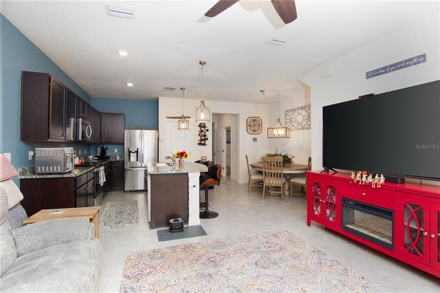 Furnished interior view inside a new home in , Bradenton (Image 16).