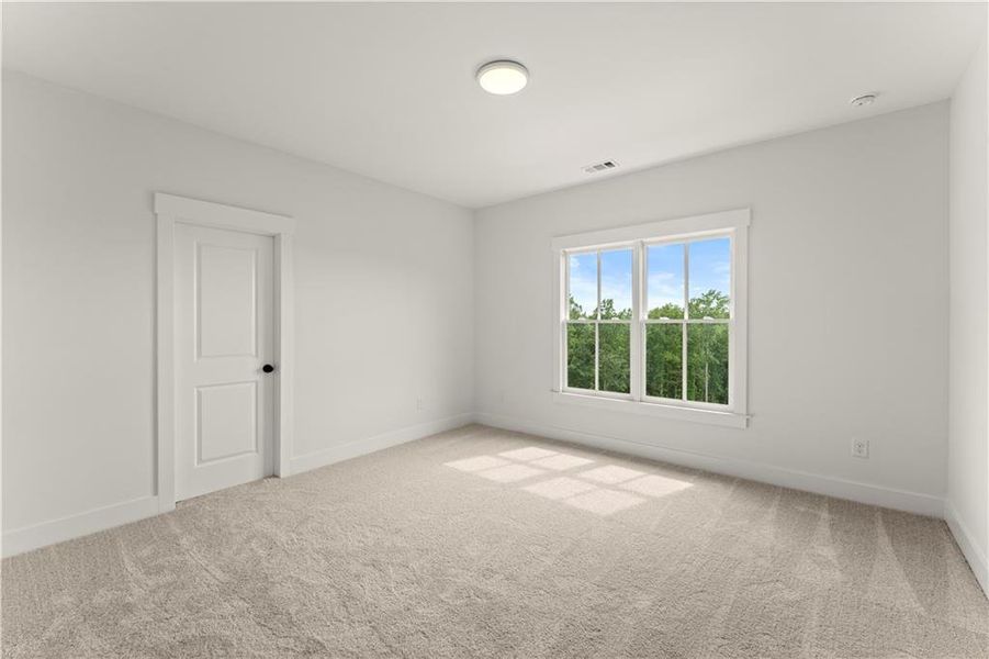 Spacious, unfurnished interior of a new home in , Acworth (Image 21).