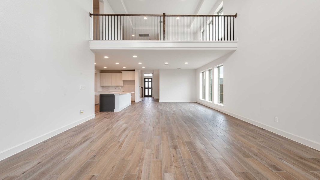 Spacious, unfurnished interior of a new home in Meraki, Forney (Image 20).