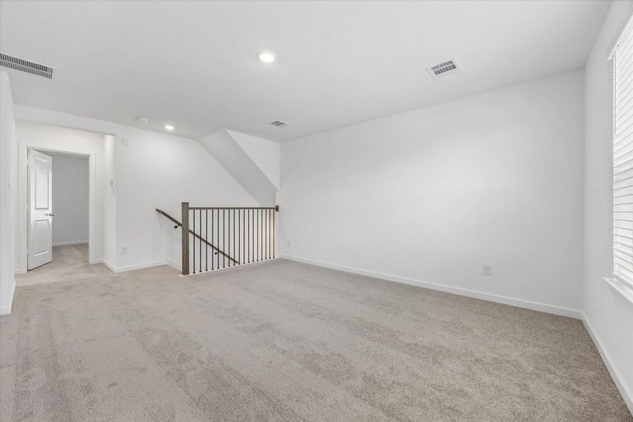 Spacious, unfurnished interior of a new home in Bridge Creek 45s and 50s, Cypress (Image 24).