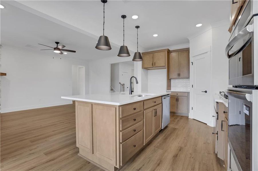 Furnished interior view inside a new home in Twin Lakes, Hoschton (Image 11).
