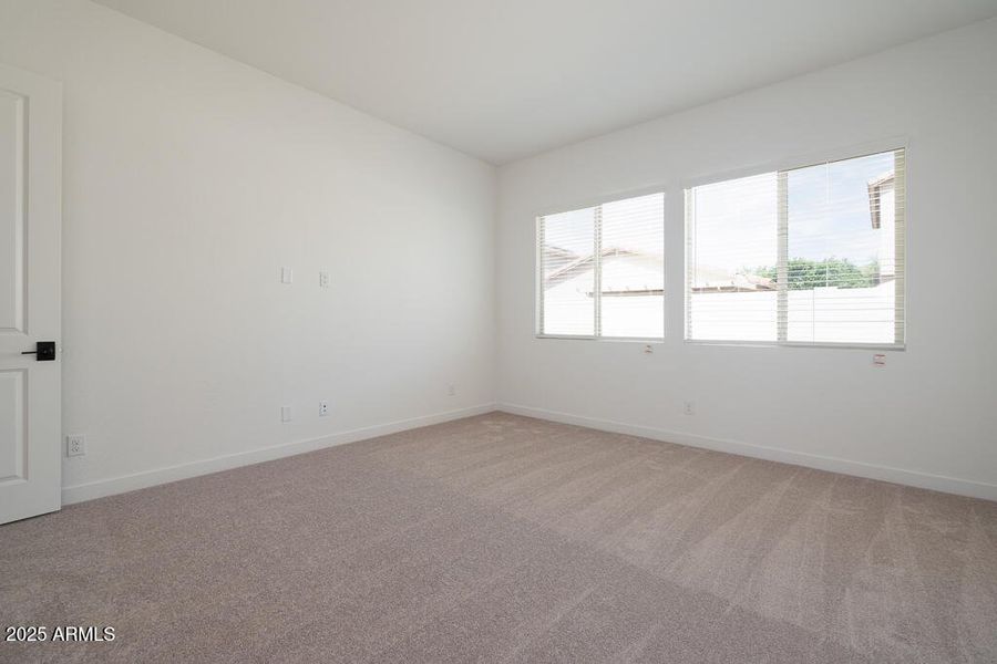 Tri Pointe Terraza 93 - Primary Suite-4M