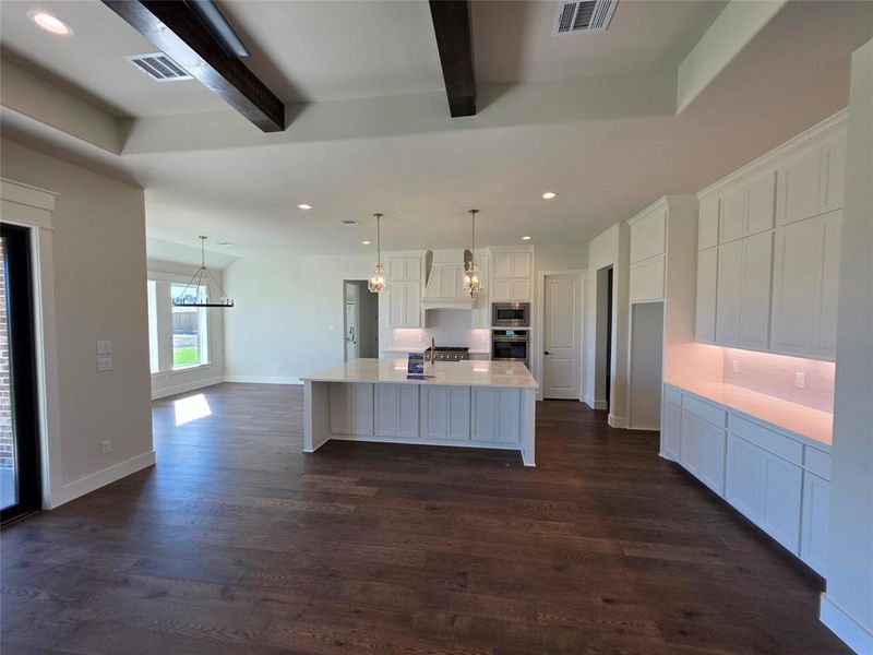 Image 40 of a home in Aledo Heights - Aledo ISD.