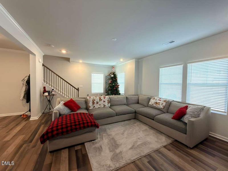 WhatsApp Image 2025-12-12 at 5.35.02 PM