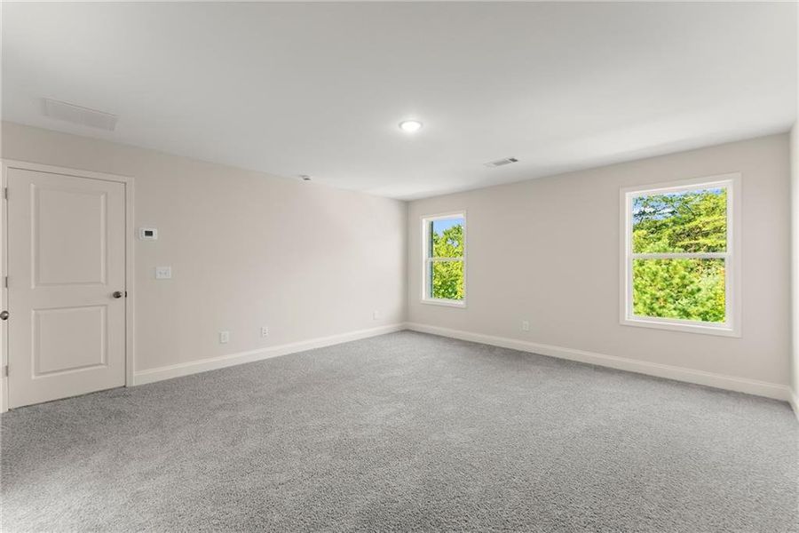 Spacious, unfurnished interior of a new home in , Dawsonville (Image 22).