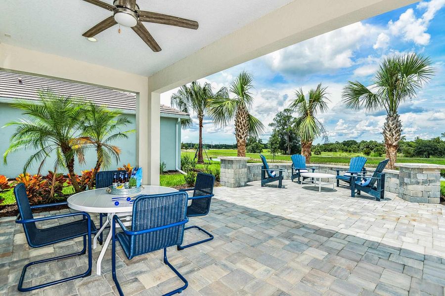 Representative exterior details of a home built from the Heritage 2 by Neal Communities in Windward, Sarasota (Image 22).
