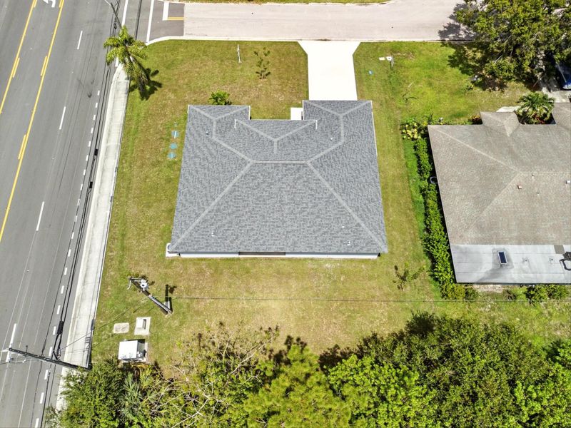 Image 33 of a home in .