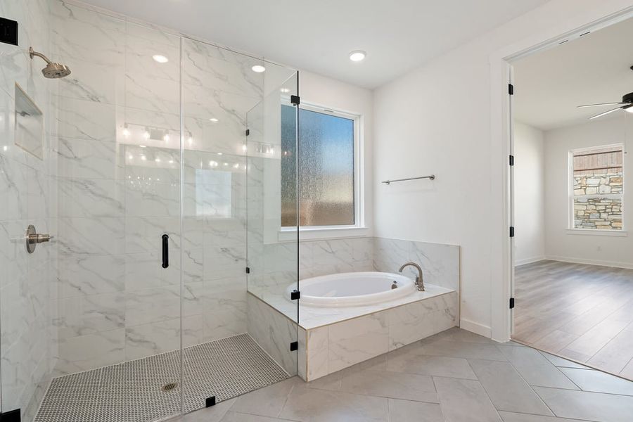 Furnished interior view inside a new home in Park Collection at Lariat, Liberty Hill (Image 15). Furnished interior view inside a new home in Park Collection at Lariat, Liberty Hill (Image 15).