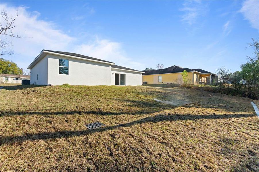 Exterior details and patio area of a home in , Deltona (Image 23).