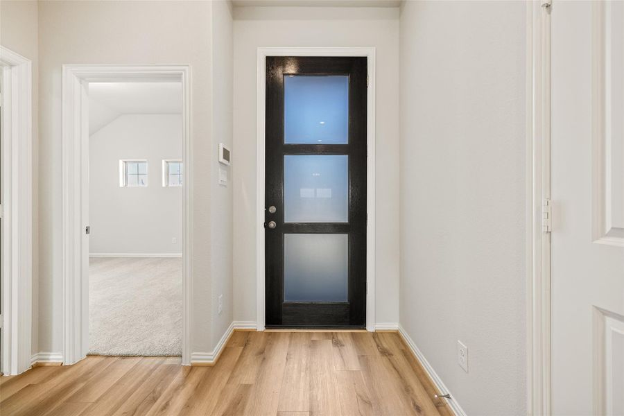 Spacious, unfurnished interior of a new home in River Ranch, Dayton (Image 20).