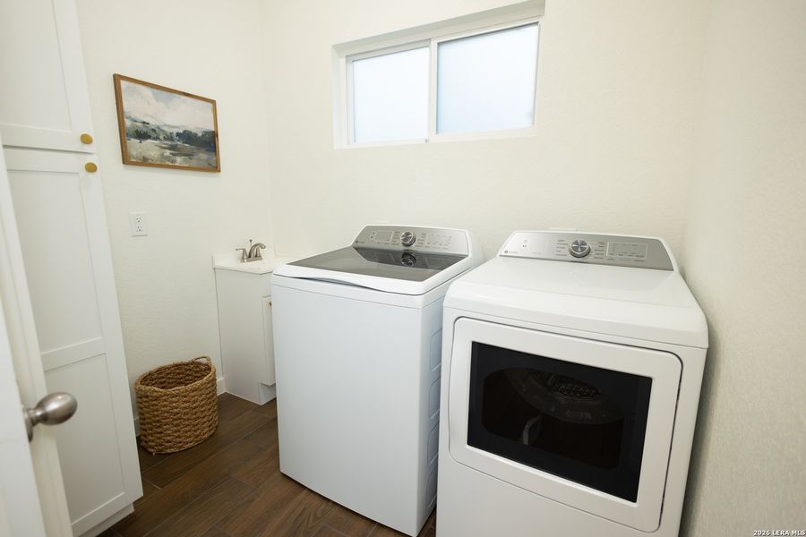 Close-up of interior finishes inside a home in , San Antonio (Image 17).