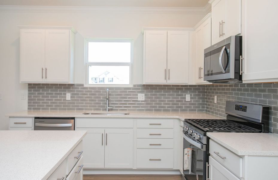 Furnished interior view inside a new home in Crescent Cove, Myrtle Beach (Image 9).