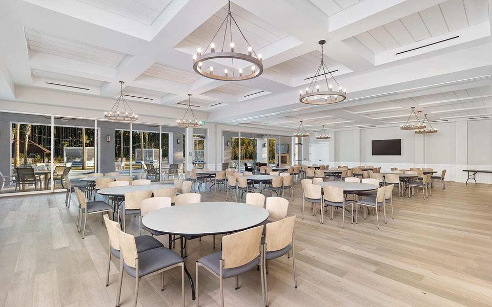 Community amenities in , Summerville (Image 29).