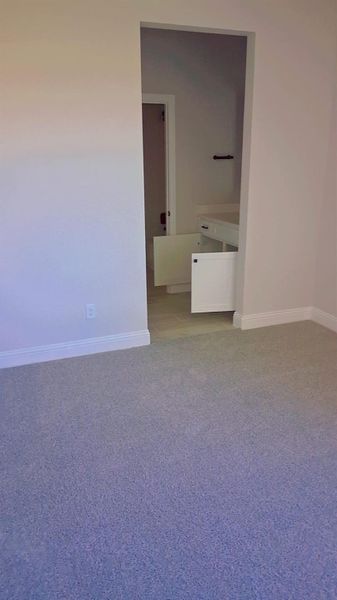 Image 13 of a home in Las Brisas at Stoney Creek. Image 13 of a home in Las Brisas at Stoney Creek.