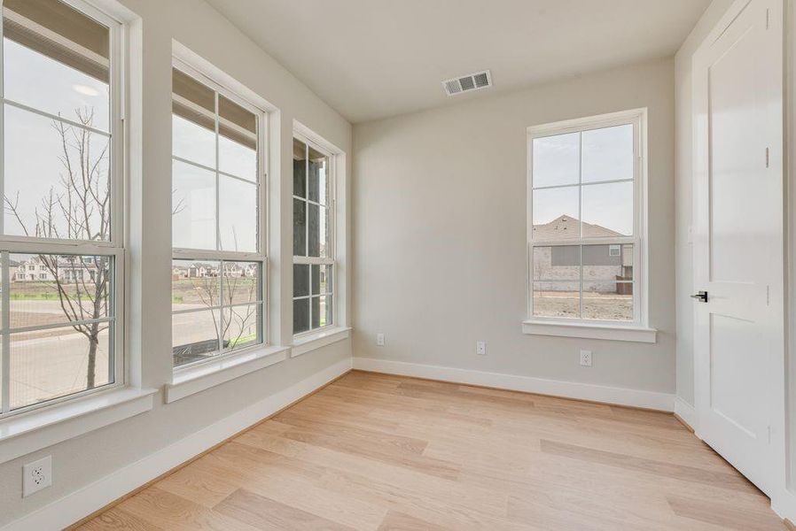Spacious, unfurnished interior of a new home in Trails at Cottonwood Creek, Fate (Image 14).
