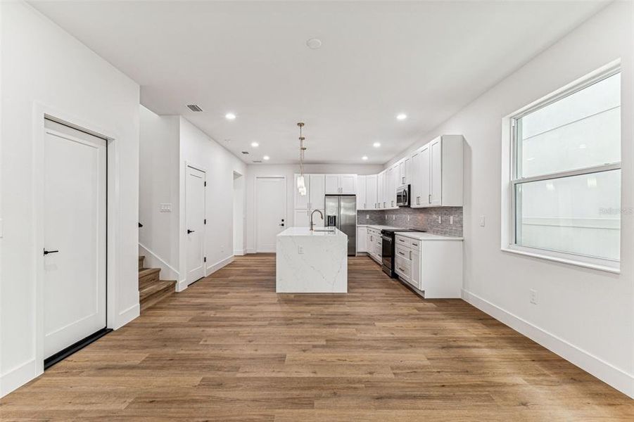 Image 42 of a home in .