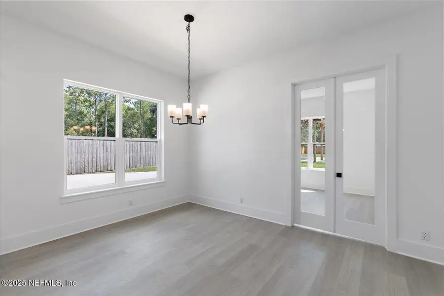Spacious, unfurnished interior of a new home in , Keystone Heights (Image 14).