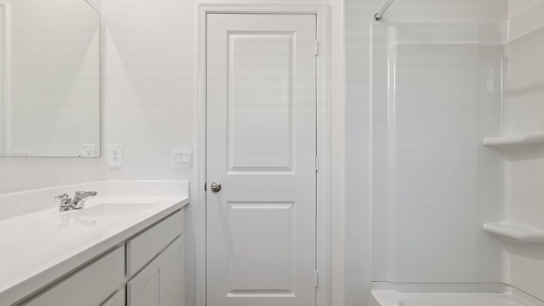 Furnished interior view inside a new home in Rio Rancho Estates, Wittmann (Image 6).