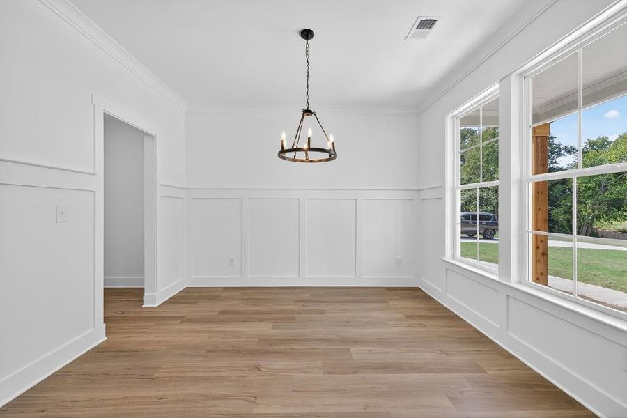 Spacious, unfurnished interior of a new home in Magnolia Ridge, Monroe (Image 14).