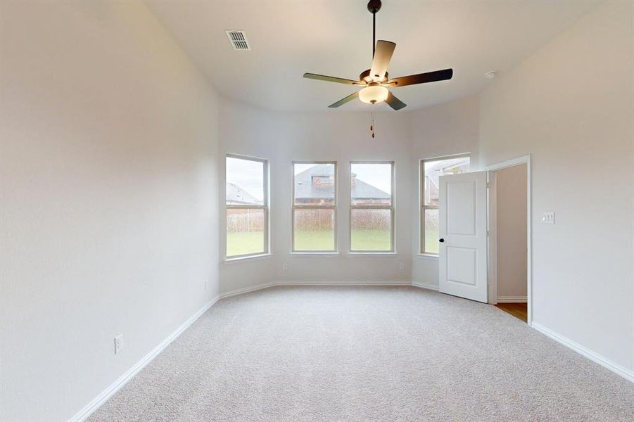 Spacious, unfurnished interior of a new home in Lilybrooke at Legacy Hills, Celina (Image 32). Spacious, unfurnished interior of a new home in Lilybrooke at Legacy Hills, Celina (Image 32).