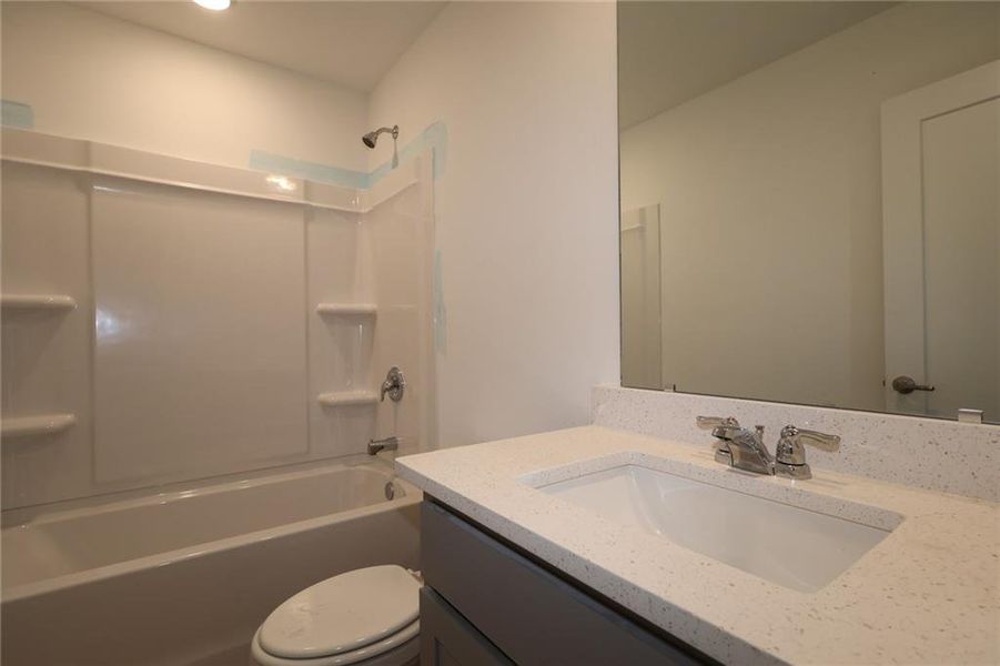 Image 11 of a home in Grandview Terrace. Image 11 of a home in Grandview Terrace.