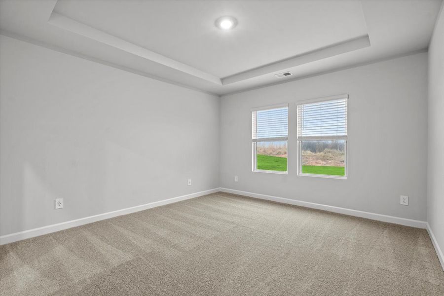 Spacious, unfurnished interior of a new home in Vickery Station, Woodruff (Image 15).