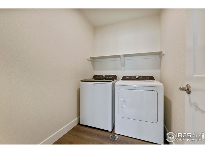 Image 26 of a home in Bloom.