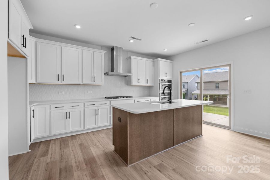 Furnished interior view inside a new home in Lakeside Glen, York (Image 5). Furnished interior view inside a new home in Lakeside Glen, York (Image 5).