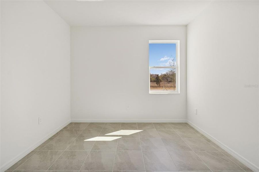 Spacious, unfurnished interior of a new home in Southpointe, Palmetto (Image 21).