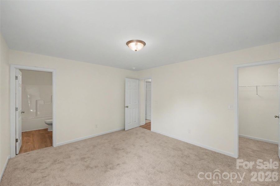 Spacious, unfurnished interior of a new home in , Rock Hill (Image 11). Spacious, unfurnished interior of a new home in , Rock Hill (Image 11).
