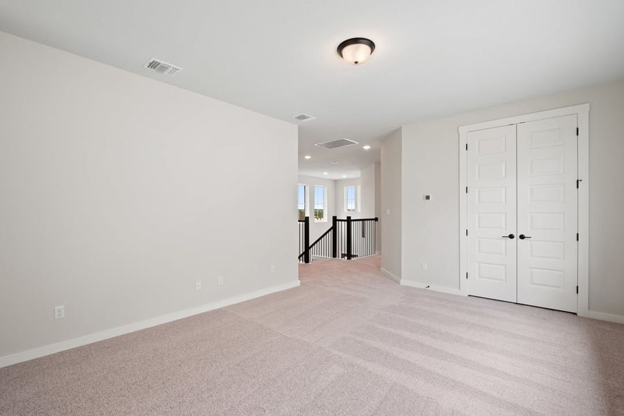 Spacious, unfurnished interior of a new home in Terrace Collection at Lariat, Liberty Hill (Image 40). Spacious, unfurnished interior of a new home in Terrace Collection at Lariat, Liberty Hill (Image 40).