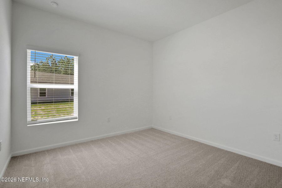 Spacious, unfurnished interior of a new home in Amberly, Green Cove Springs (Image 19).