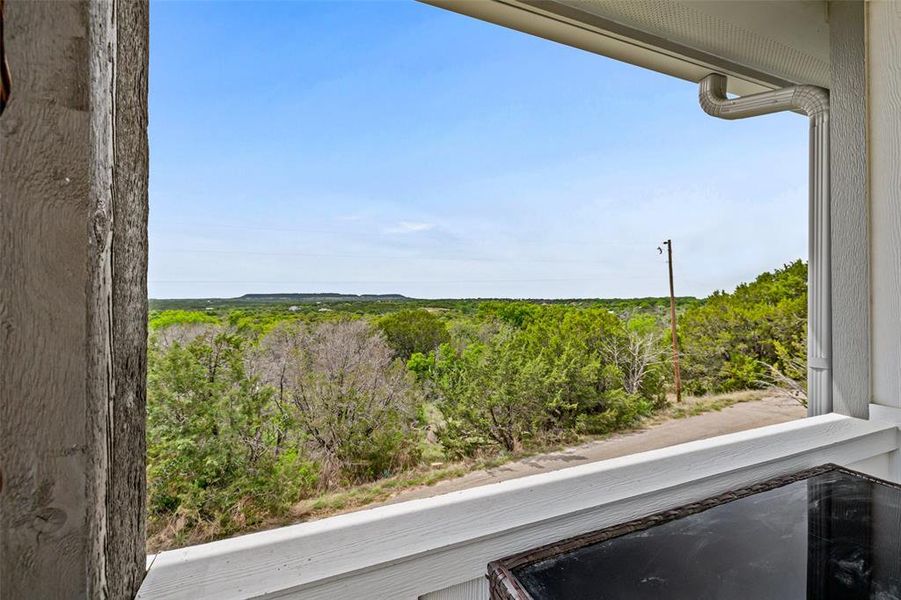 Exterior details and patio area of a home in , Granbury (Image 24).