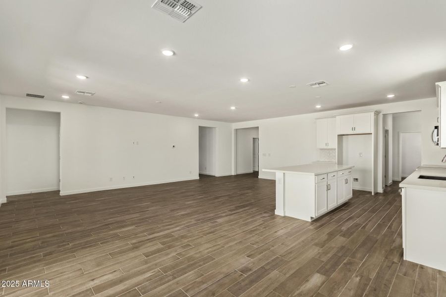 16 Monte Lindo 16 Monte Lindo