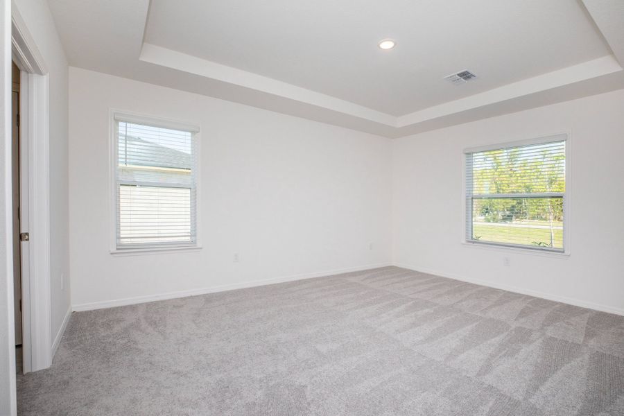Representative unfurnished interior of a home built from the Clearwater by Maronda Homes in Vero Lake Estates, Vero Beach (Image 20).